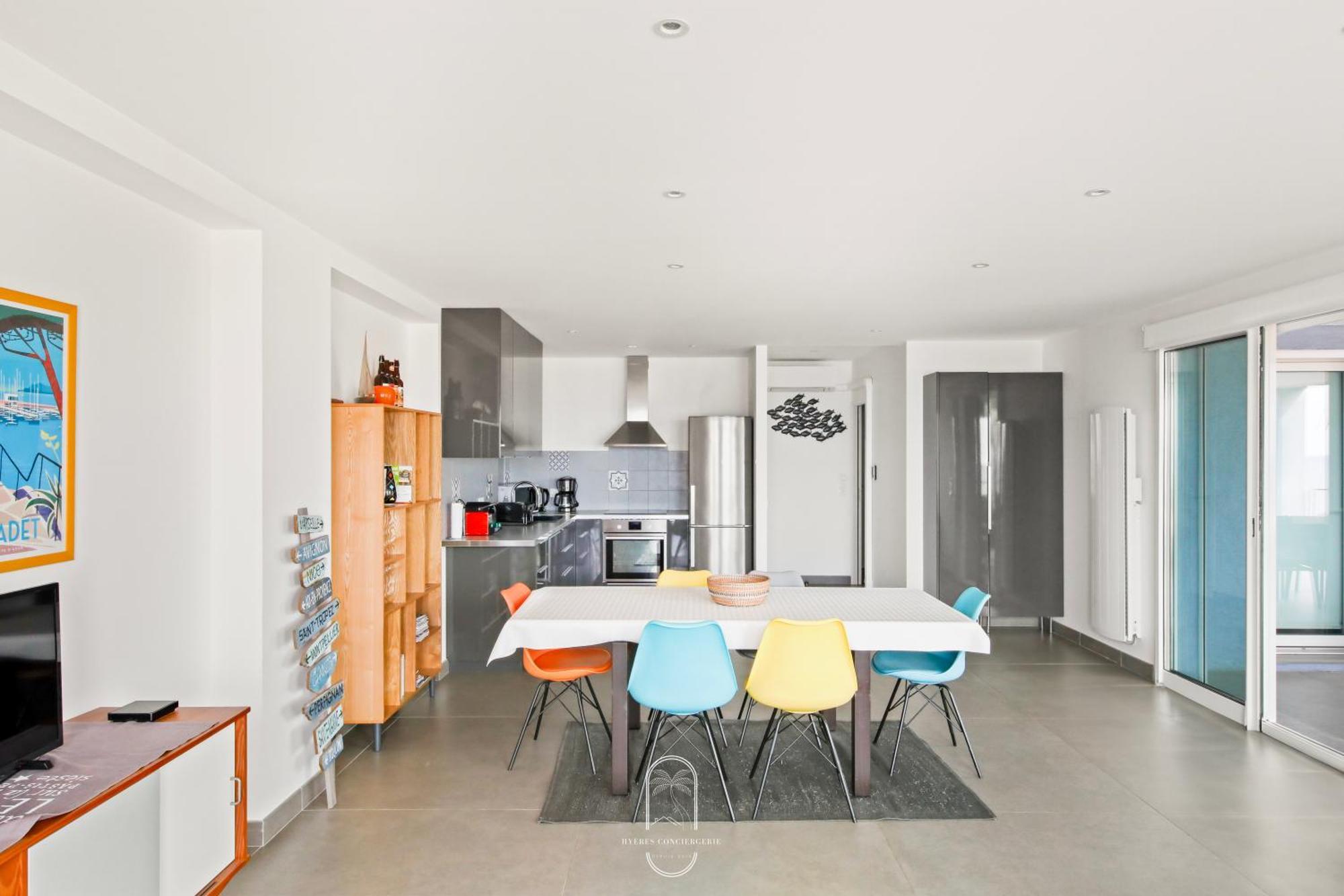 Villa Antoine Appartement Rdj Vue Mer Clim Wifi Parking Plage 50M La Garonne Le Pradet Extérieur photo